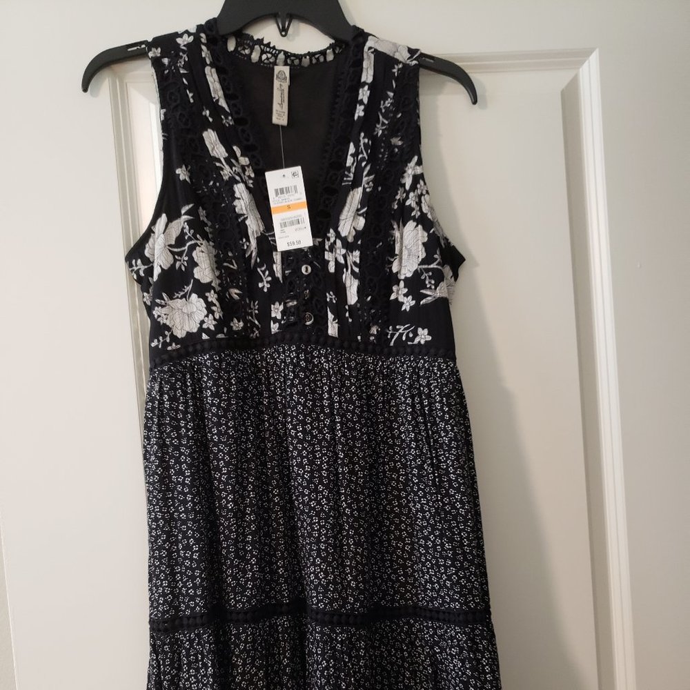 Black and white  dress American Rag size S